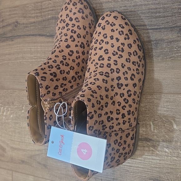 Cat & Jack Other - Cat & Jack Tan Leopard Print Boots